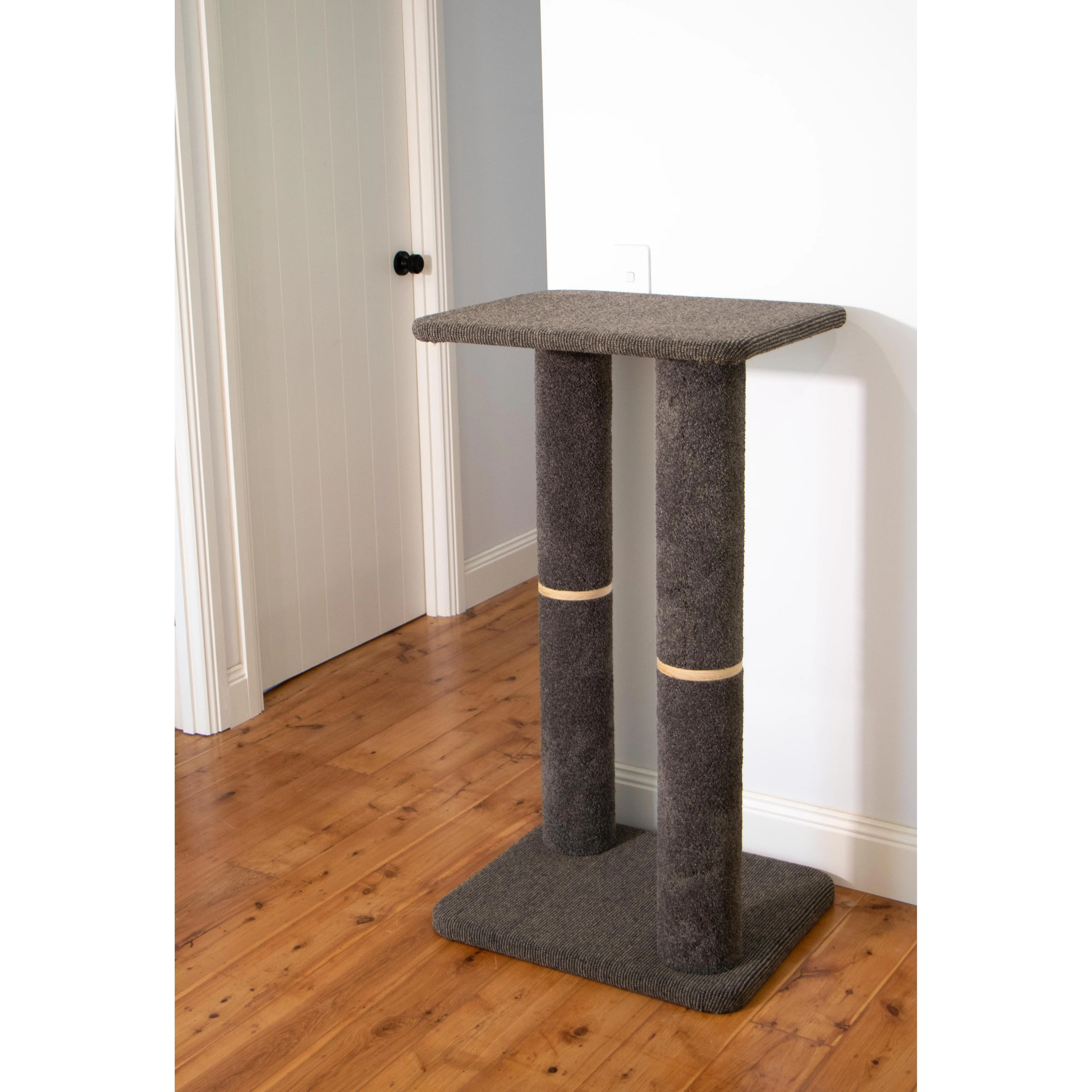 Bosscat Gus Premium Slate Scratcher with Two Extra Tall Carpet Posts***