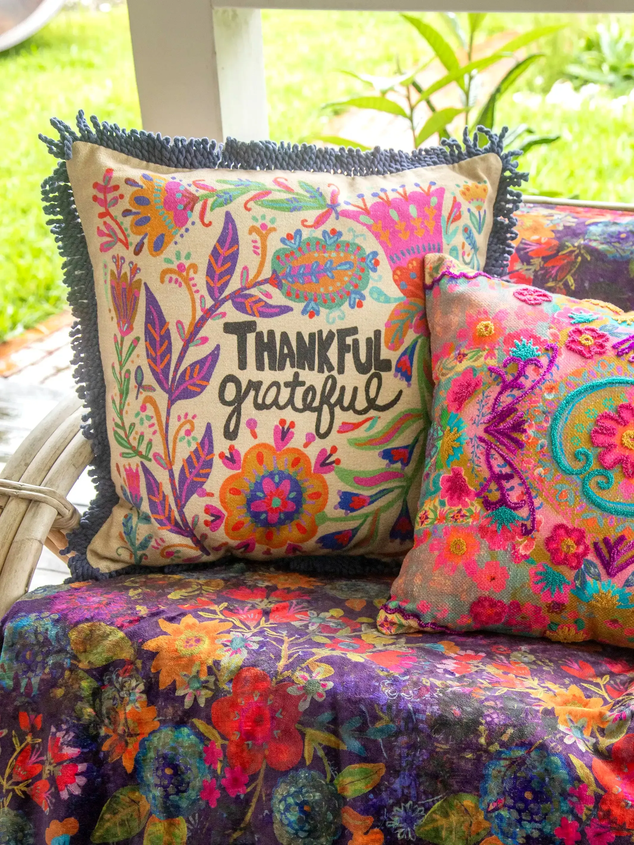 Bungalow Pillow - Thankful Grateful