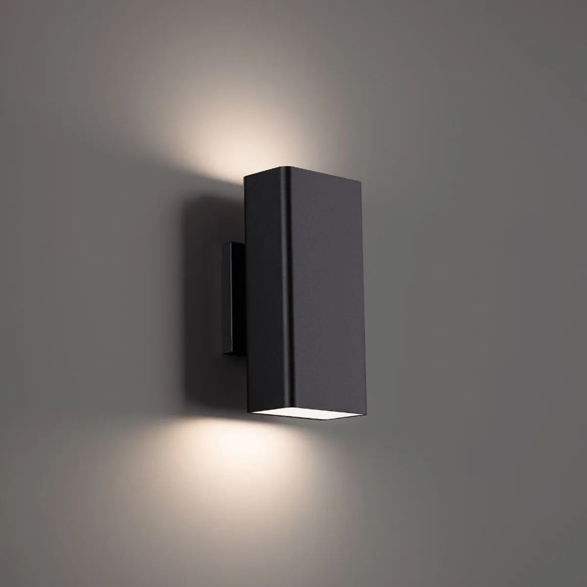 Edgey 10 in. LED Outdoor Wall Sconce 3500K Black Finish