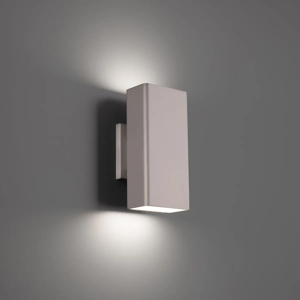 Edgey 10 in. LED Outdoor Wall Sconce 4000K Aluminum Finish