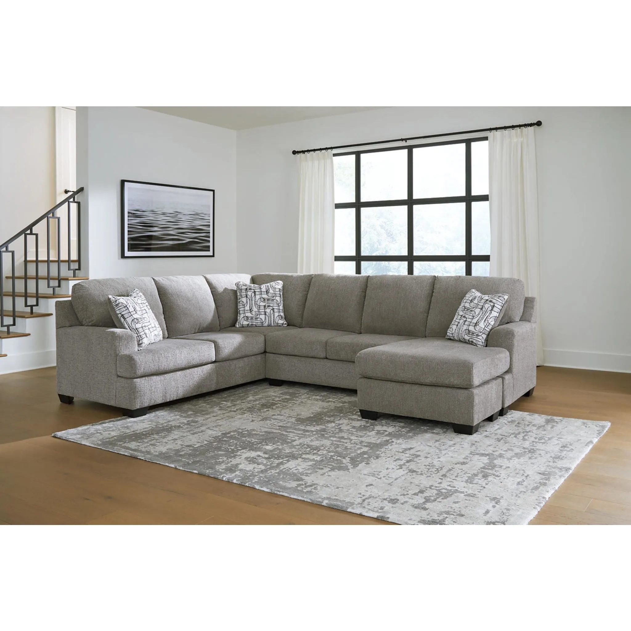 Erinsburg-Exclusive 2 Piece Sectional with Chaise