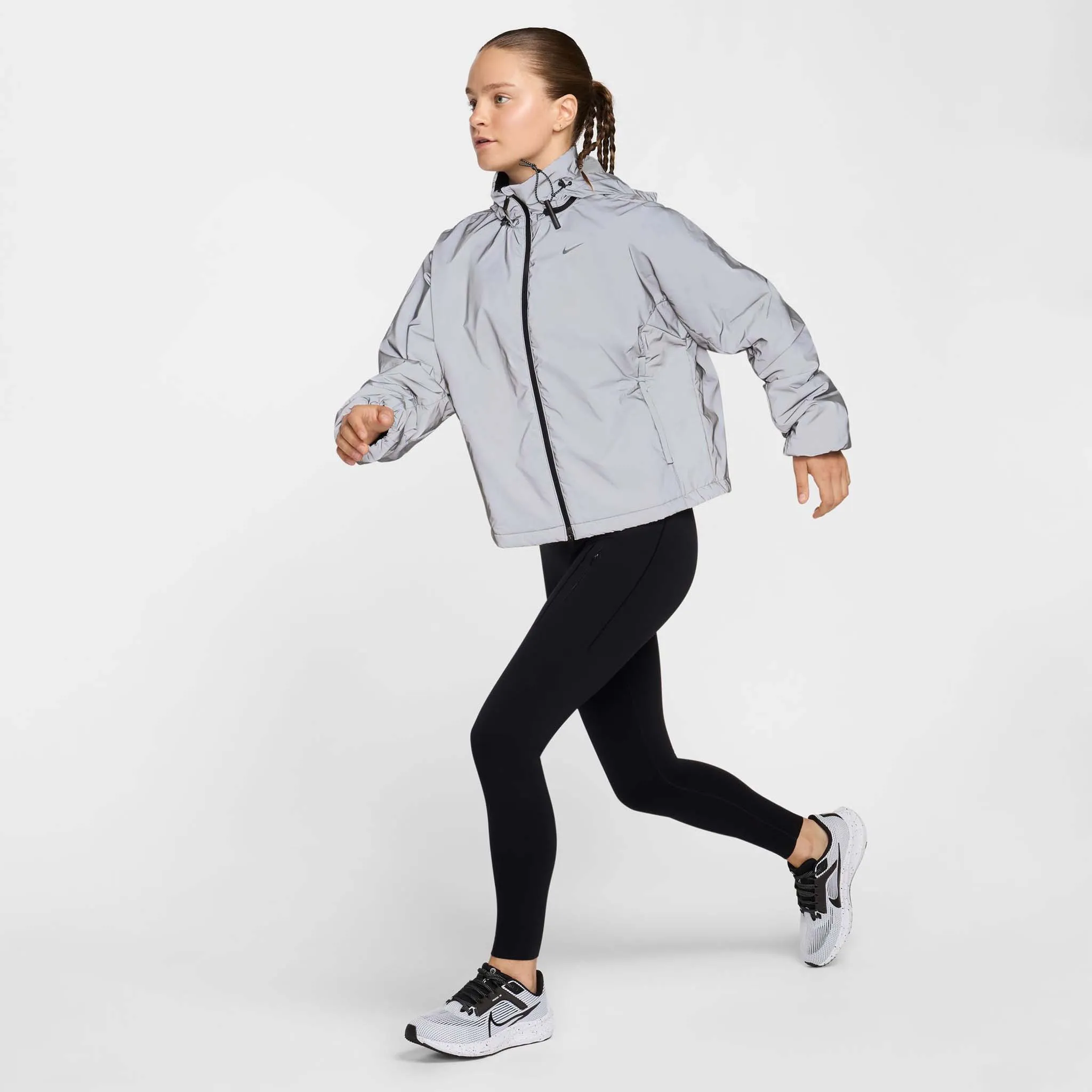 Nike | Women's Running Division Therma-FIT Reflective Running Jacket - Silver