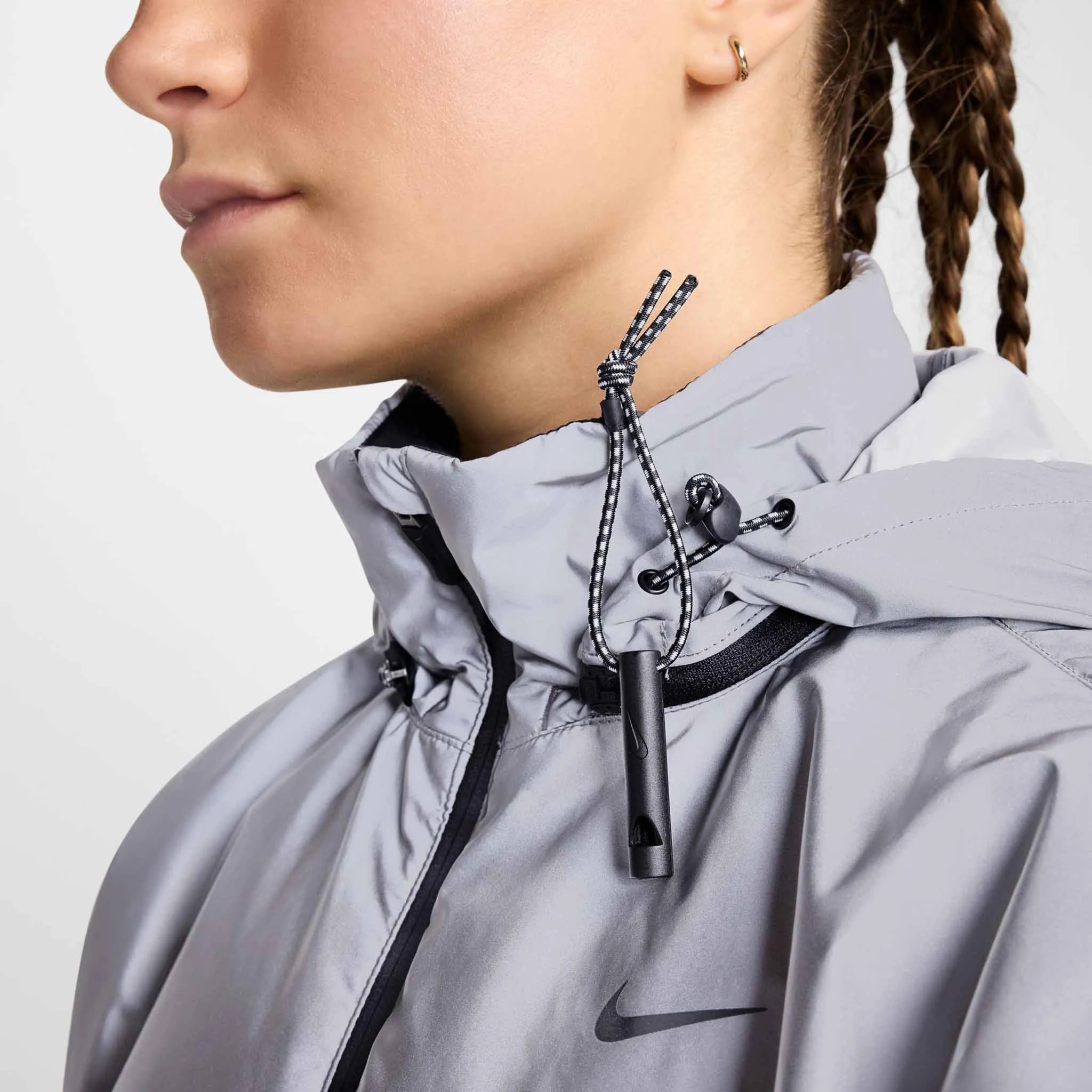 Nike | Women's Running Division Therma-FIT Reflective Running Jacket - Silver