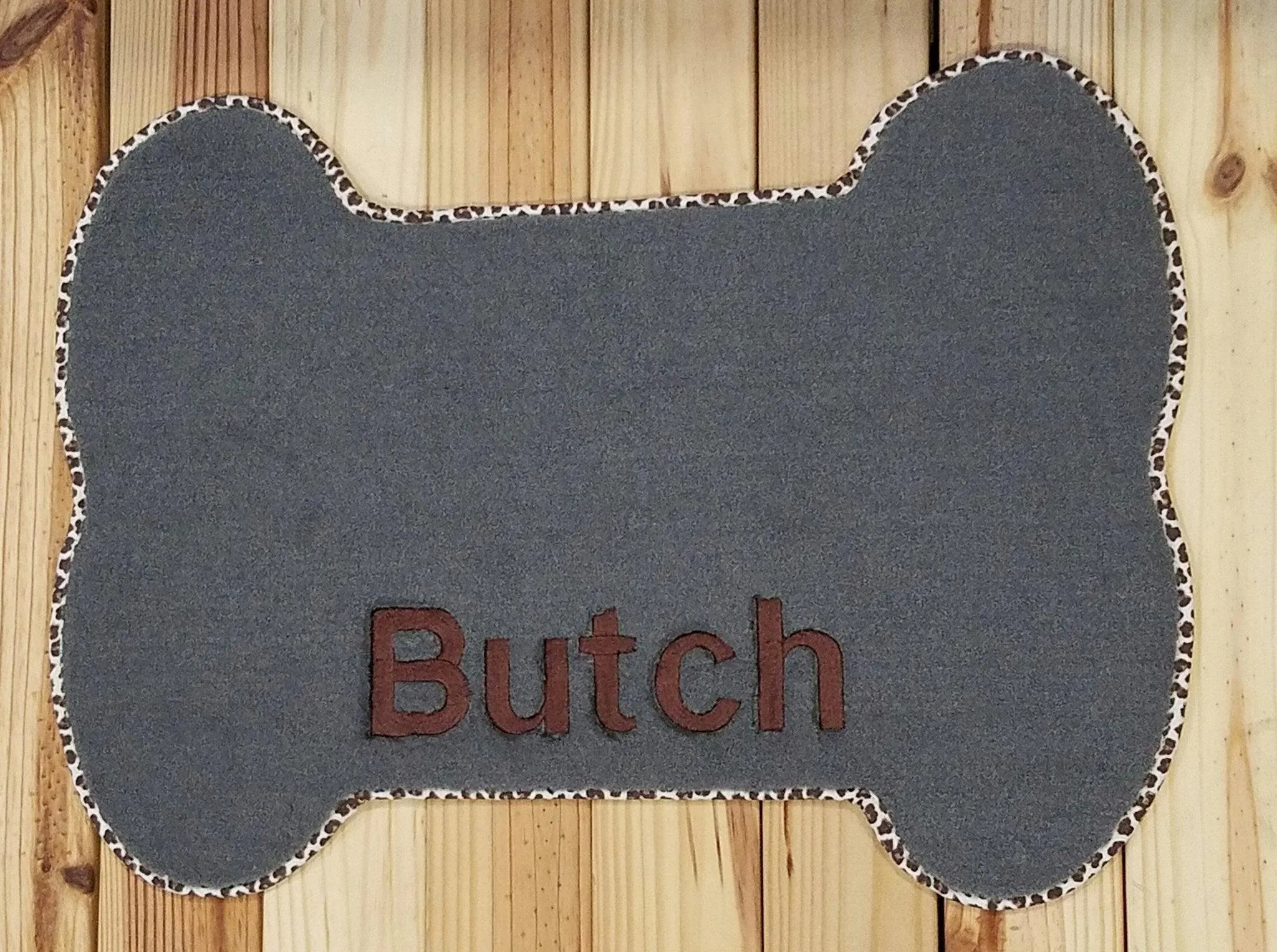 Personalized Bone Shaped Pet Food Mat