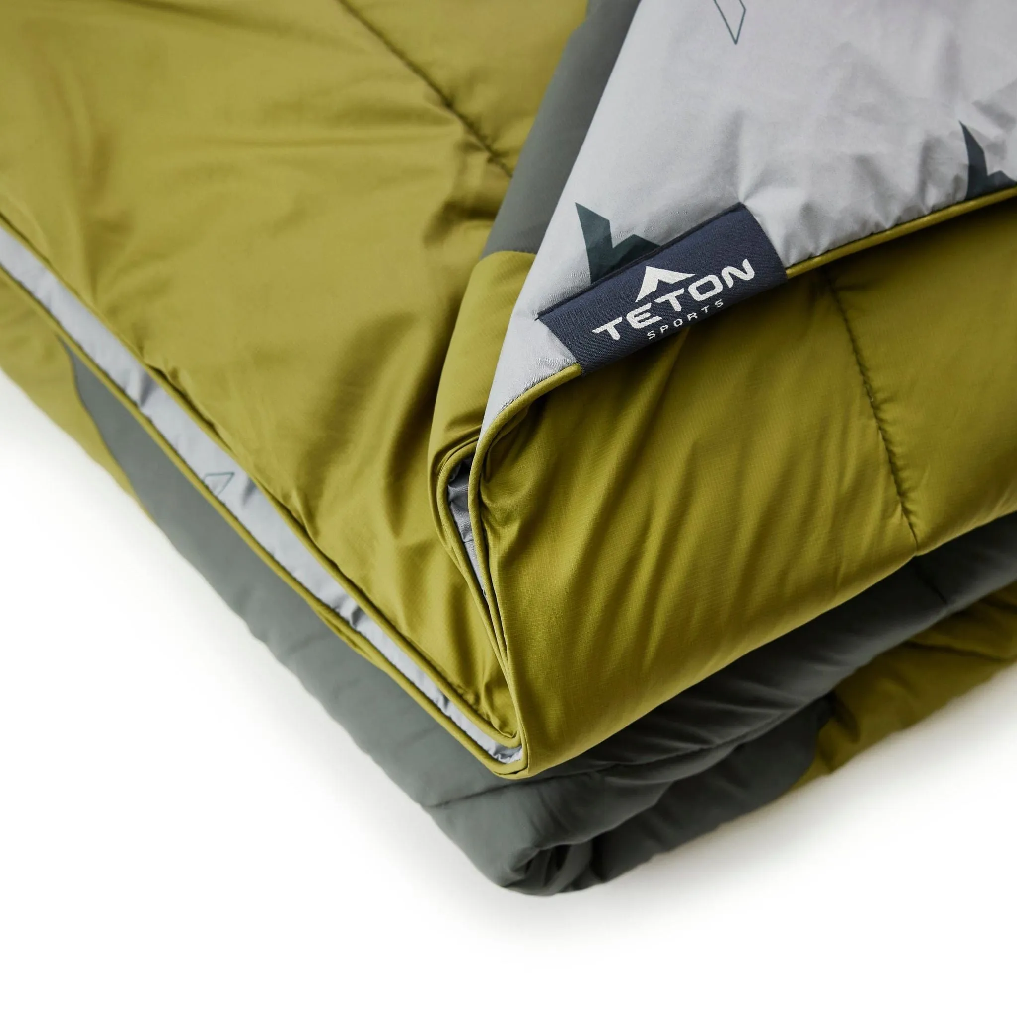 Teton Highline Camp Blanket in Moss/Slate